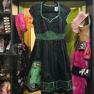 BNWT Oogie boogie Disney dress shop dress